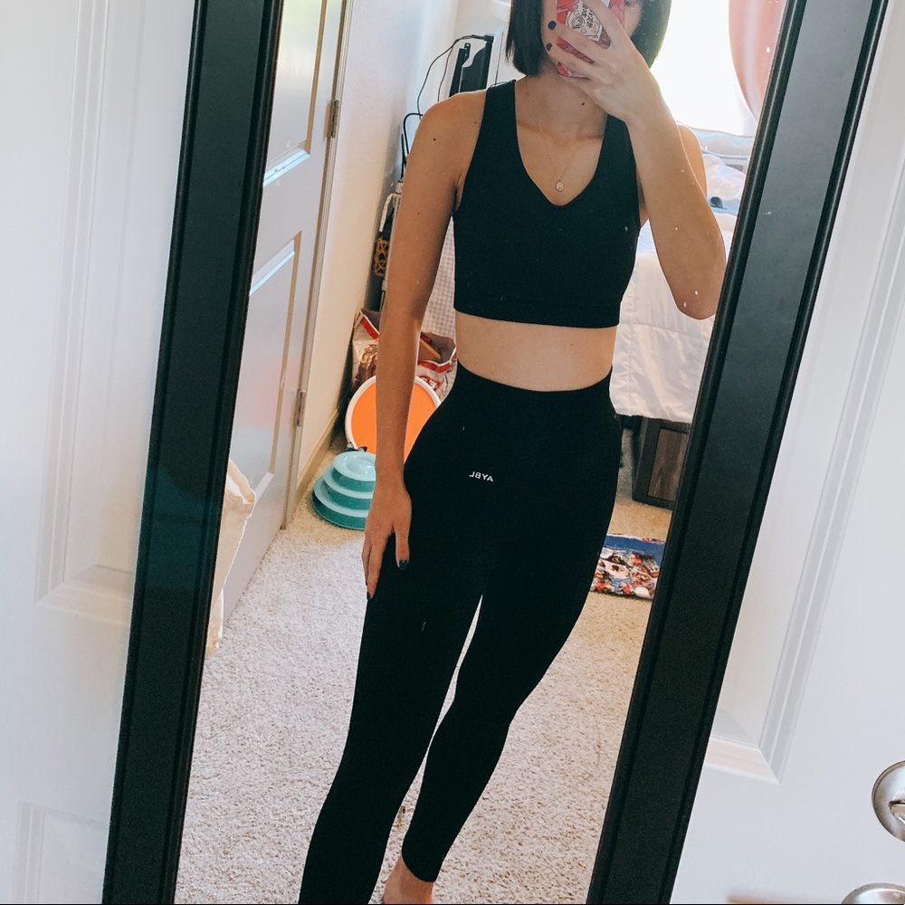 AYBL | Balance V2 Seamless Leggings - Picture 2 of 8